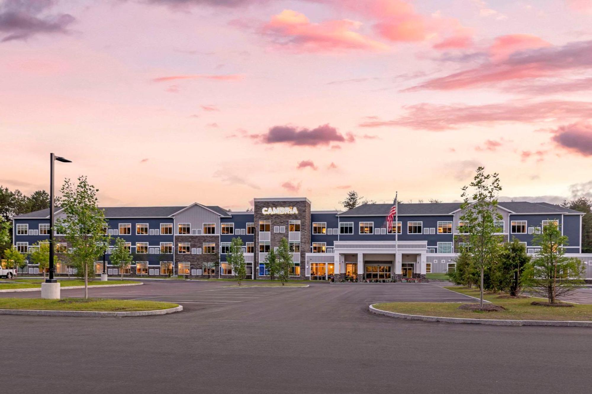 Cambria Hotel North Conway Bagian luar foto